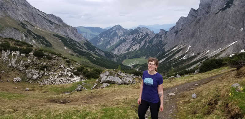 Liz-hiking